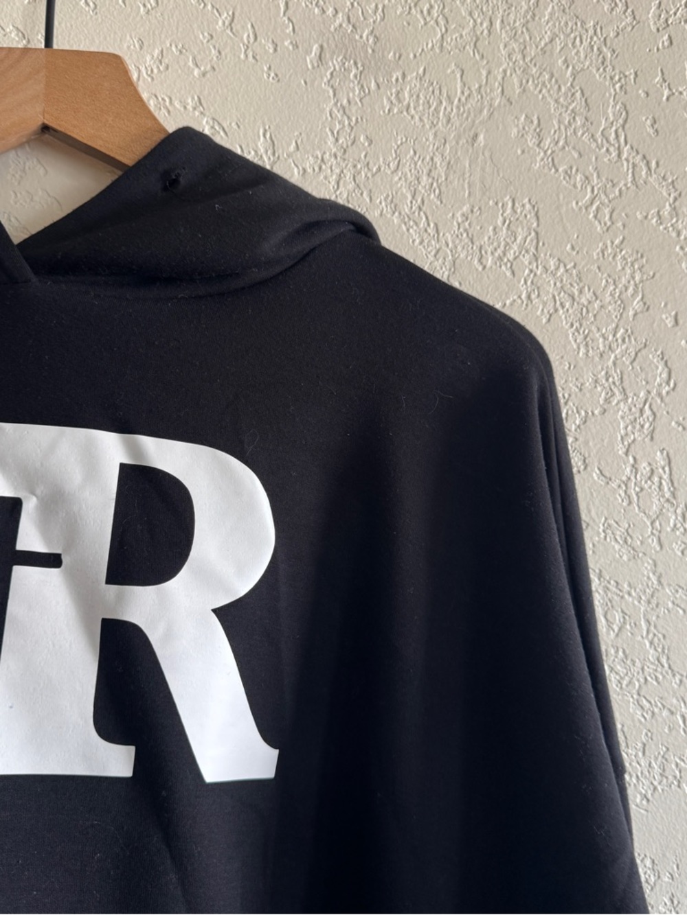 Reworked Revival | Cropped athletic hoodie | M - Picture 2 of 3